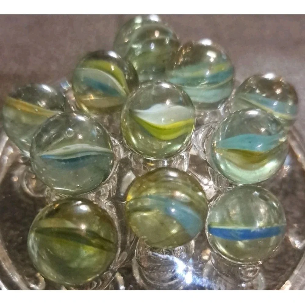 Lot‎ Of 11 Estate Sale Marbles Cats Eyes